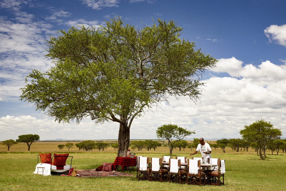 Food and wine tasting at the Singita Sabora Tented Camp