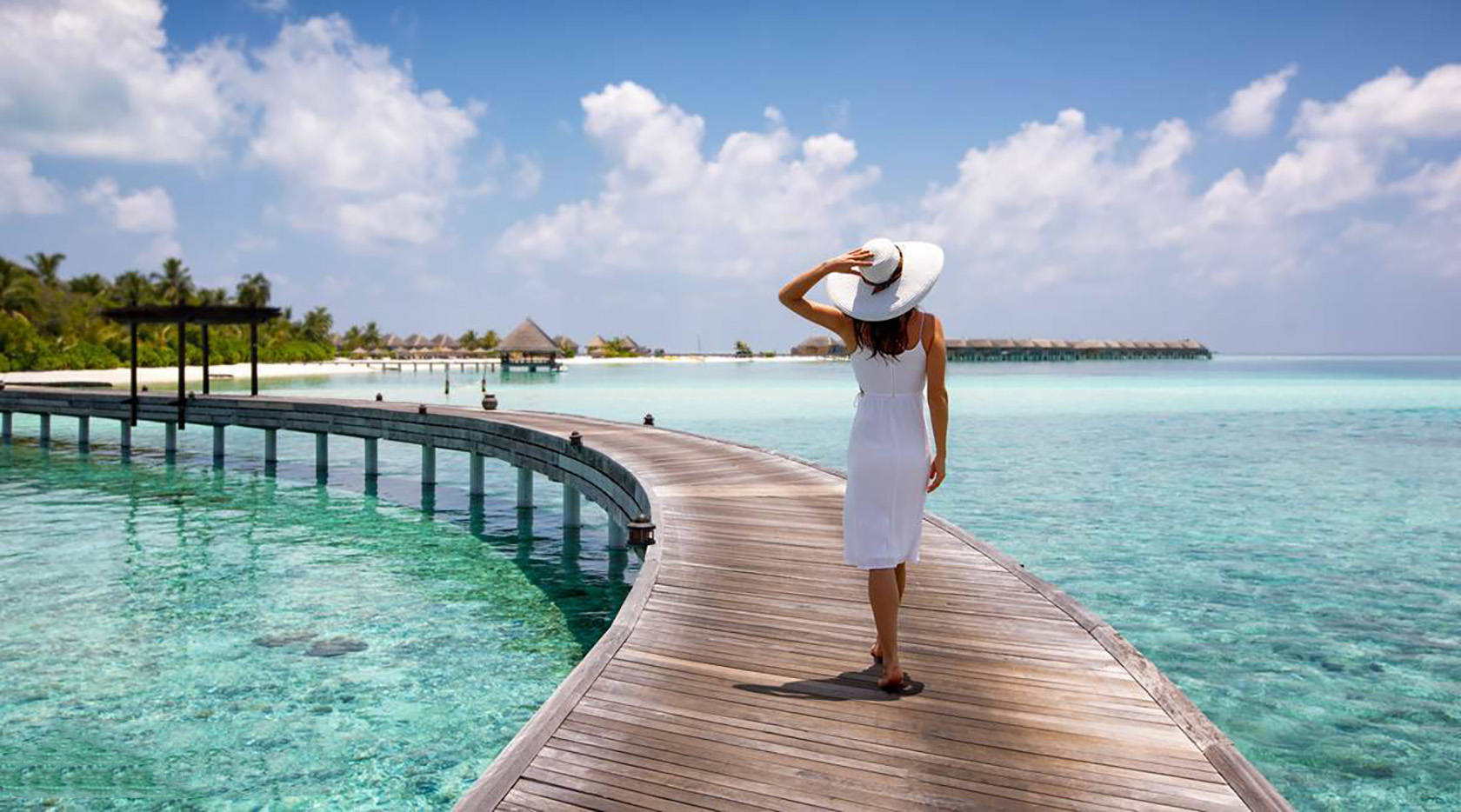 beginning of tourism in maldives