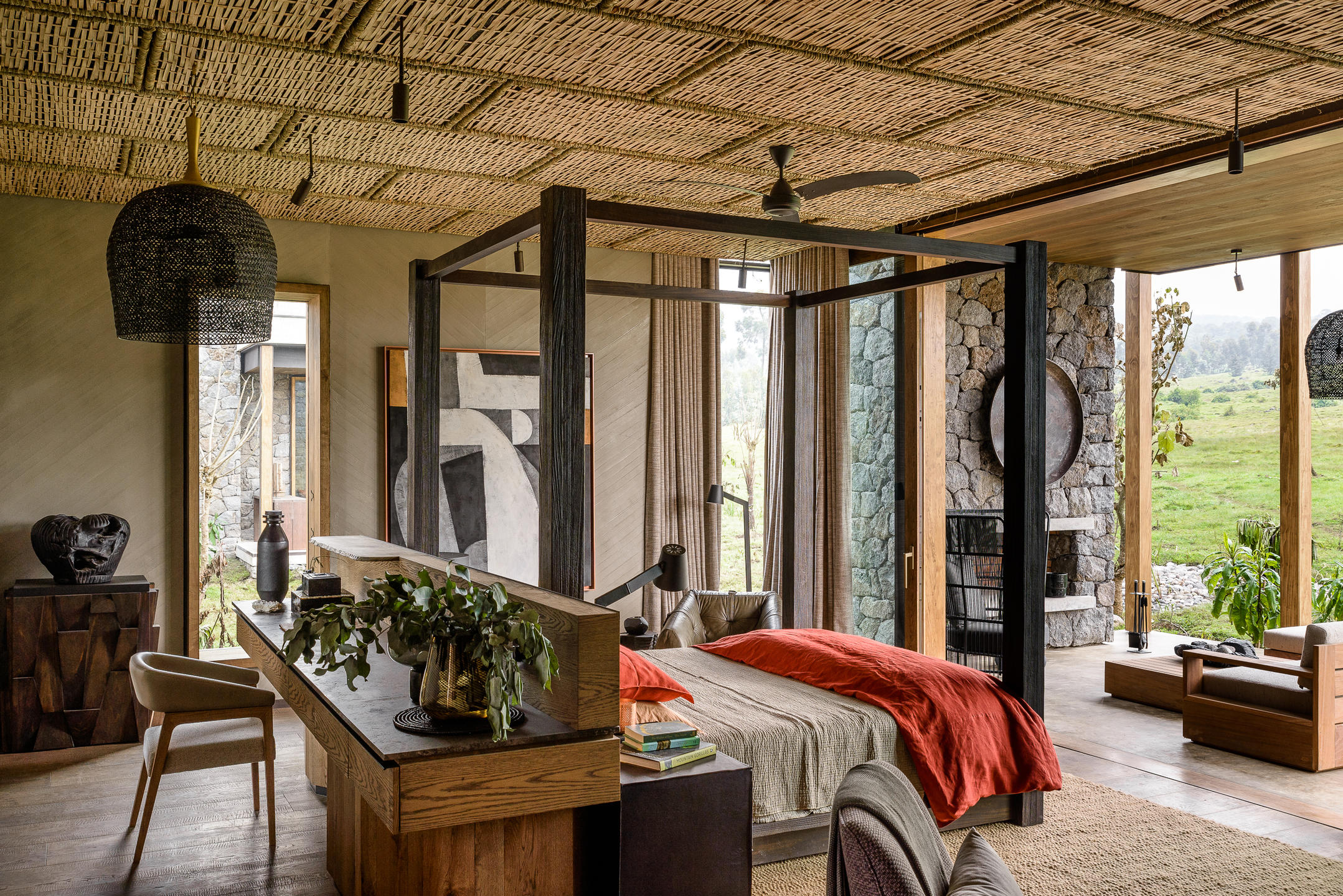 A bedroom suite at Singita Kataza House