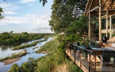 singita-ebony-lodge_fire-deck_ross-couper_lr