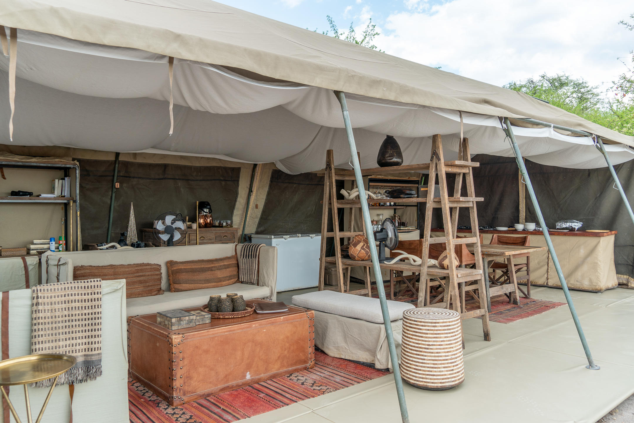 African Bush Camps Migrations Expeditions, Nxai National Park, Botswana