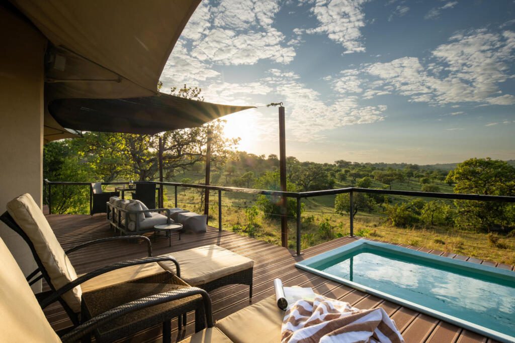 Serengeti, Great Wildebeest Migration, Luxury Safari