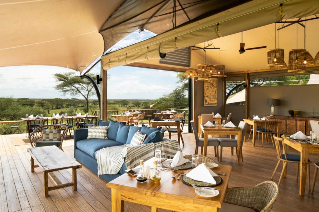 Serengeti, Great Wildebeest Migration, Luxury Safari