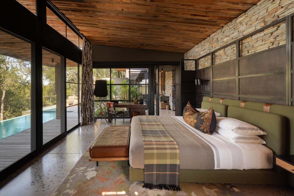 Sabi Sands, andBeyond Tengile River Lodge, Mala Mala, Mala Mala Collection, Leopard, Big Five, Tengile Mala Mala